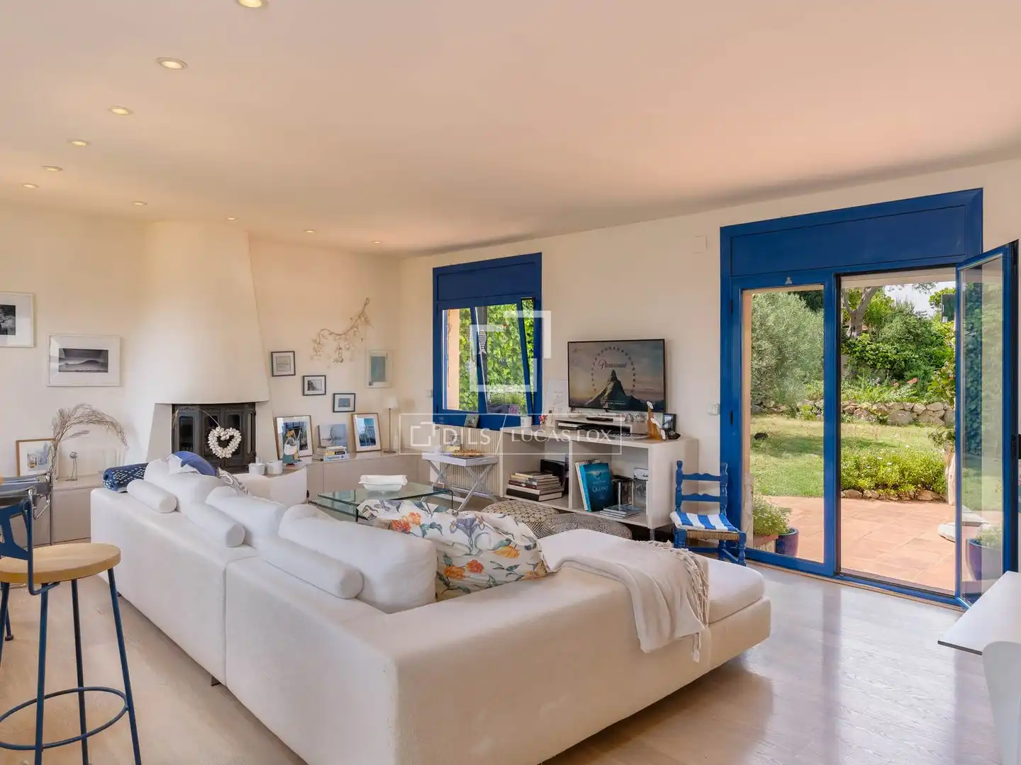 Sala d'estar de Casa o xalet en venda en Begur amb Calefacció, Jardí privat i Piscina