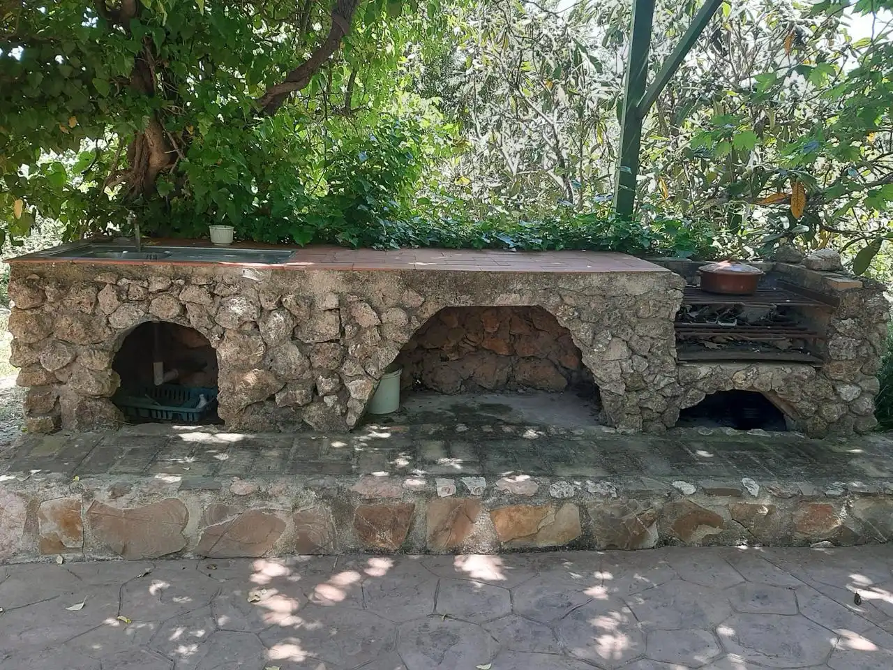 Jardí de Casa o xalet en venda en Carcabuey amb Jardí privat, Piscina i Moblat