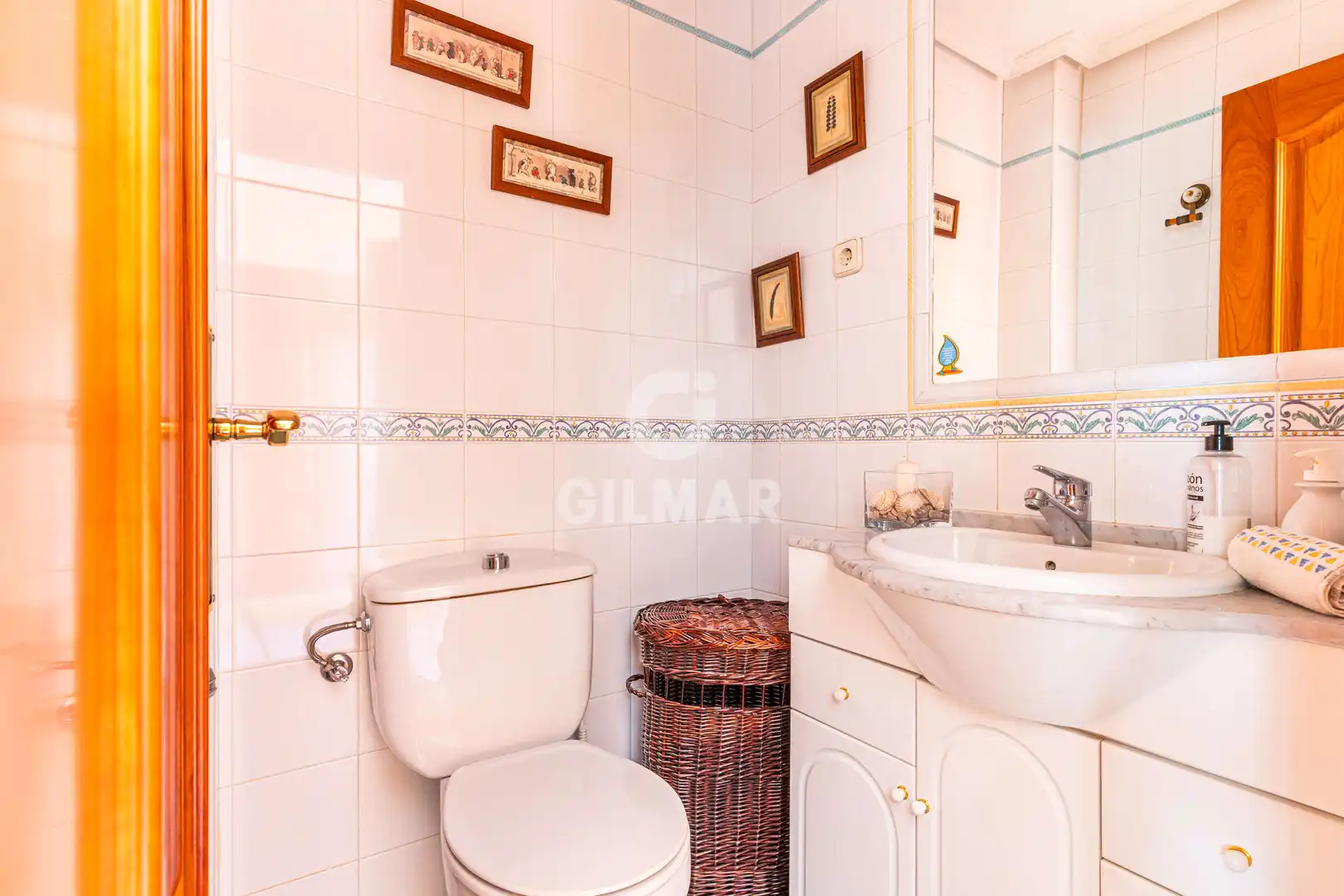 Baño de Casa o chalet en venta en Villaviciosa de Odón con Calefacción, Jardín privado y Piscina