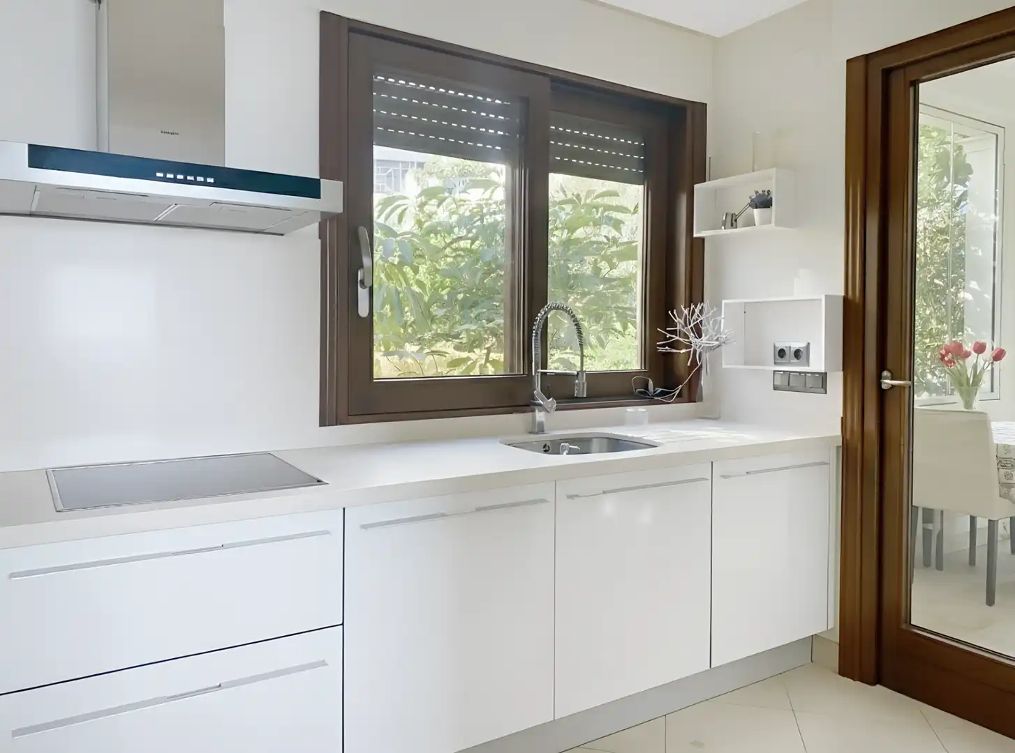 Cuina de Apartament en venda en Estepona amb Aire condicionat, Terrassa i Piscina