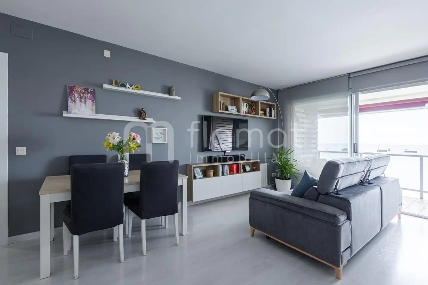 Sala de estar de Ático en venta en Montgat con Aire acondicionado, Calefacción y Parquet