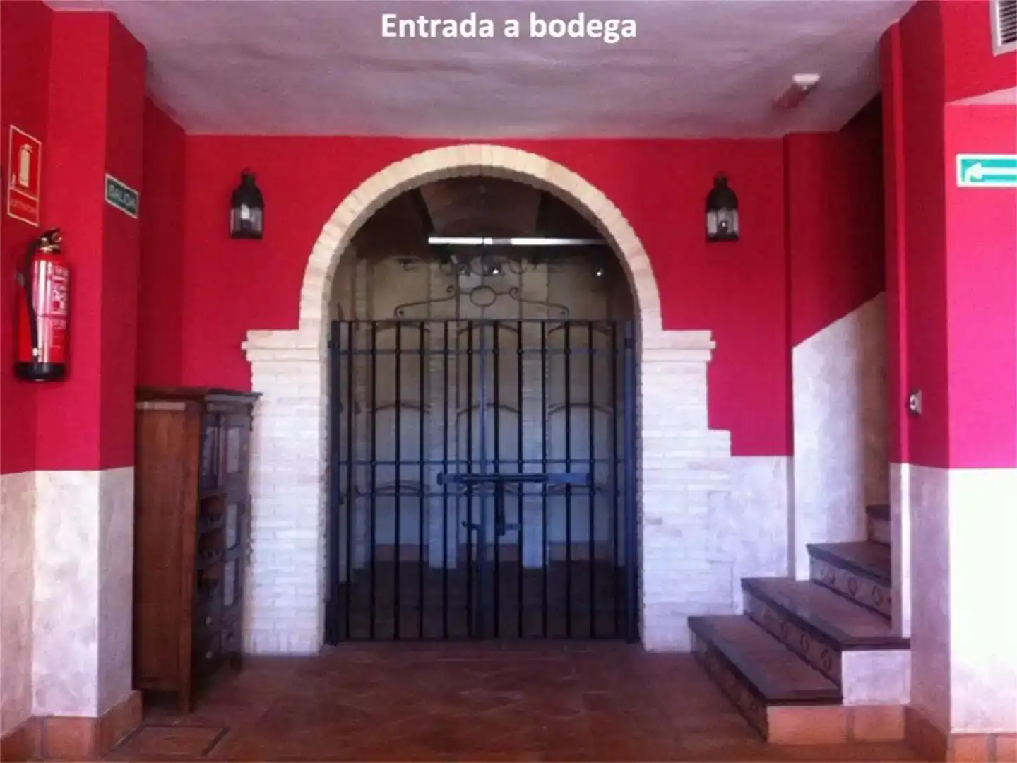 Local en venta en Castilblanco de los Arroyos con Aire acondicionado, Parquet y Amueblado