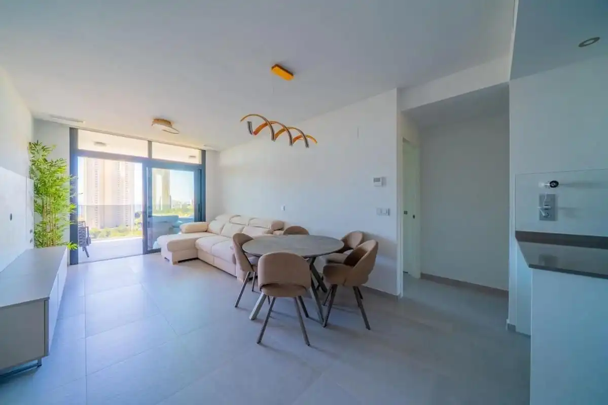 Apartment with pool for sale in Via Parque