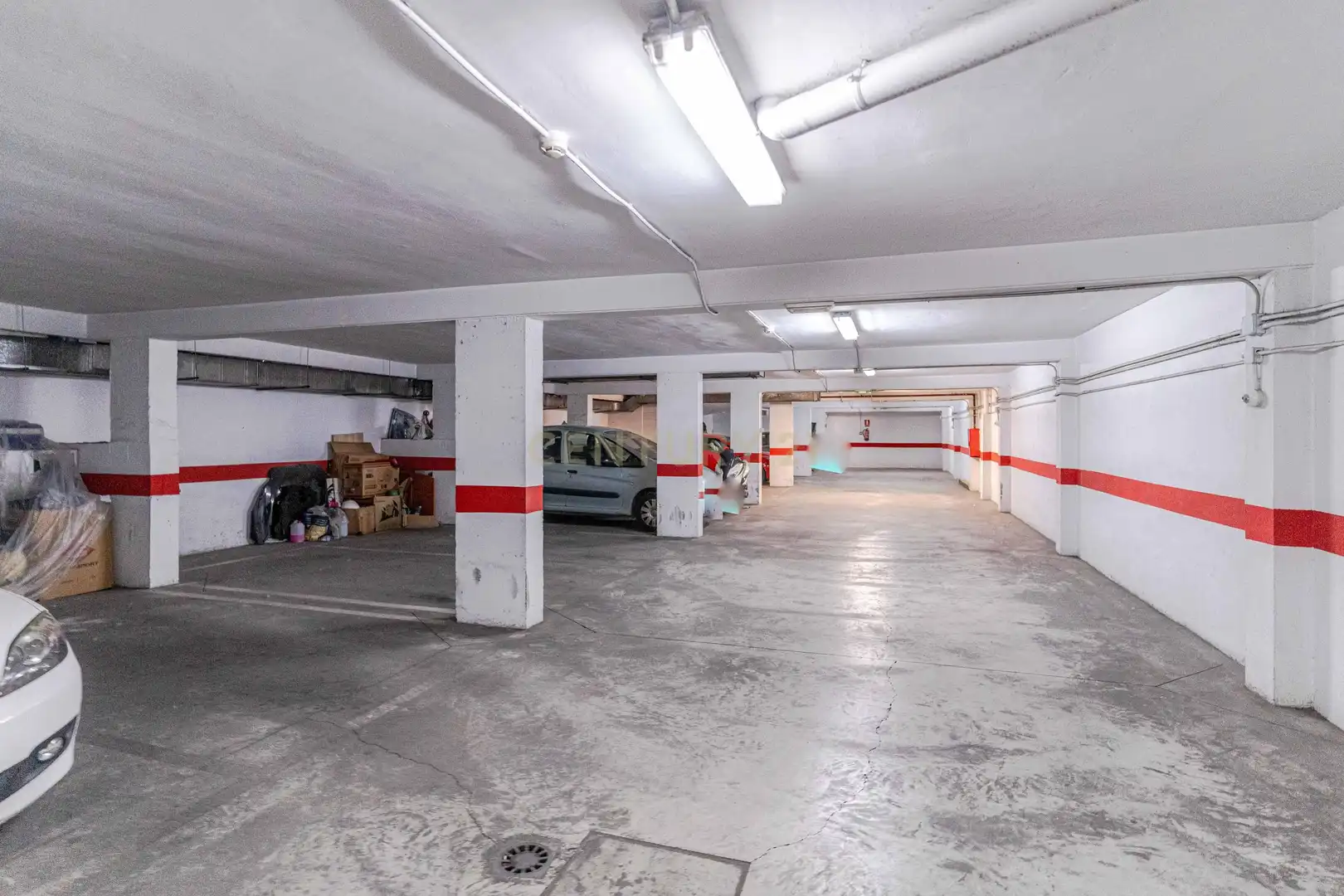 Parking of Flat for sale in Granada  with Air Conditioner