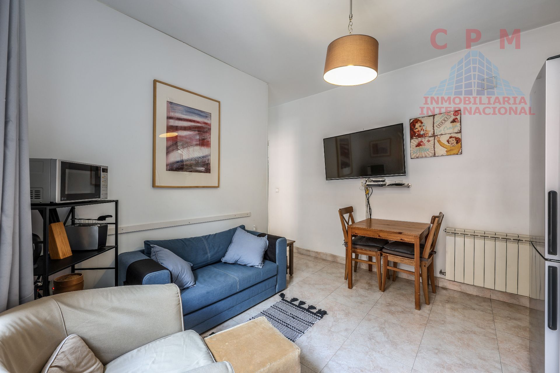 Living room of Flat for sale in  Madrid Capital  with Air Conditioner, Heating and Furnished