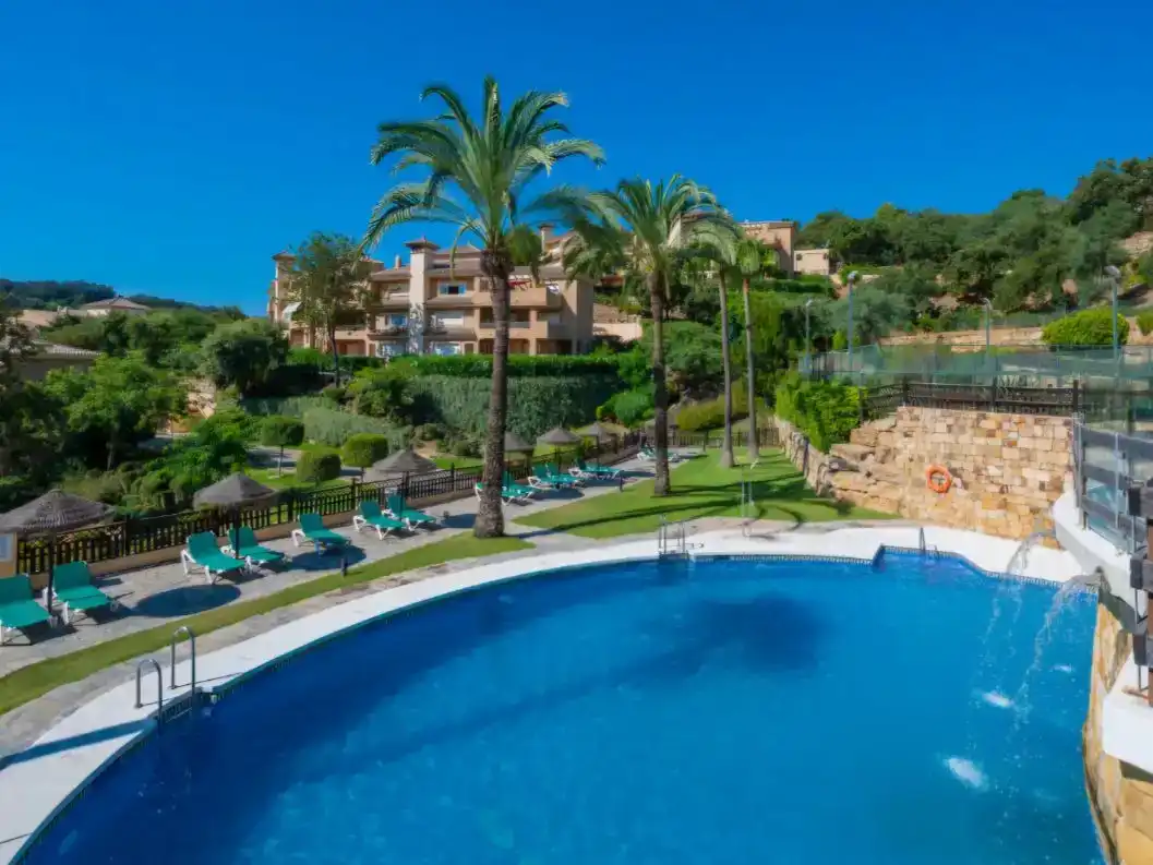Jardí de Apartament en venda en Ojén amb Aire condicionat, Piscina i Balcó