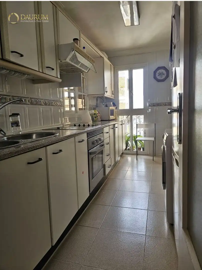 Cocina de Piso en venta en Sevilla con Aire acondicionado y Terraza