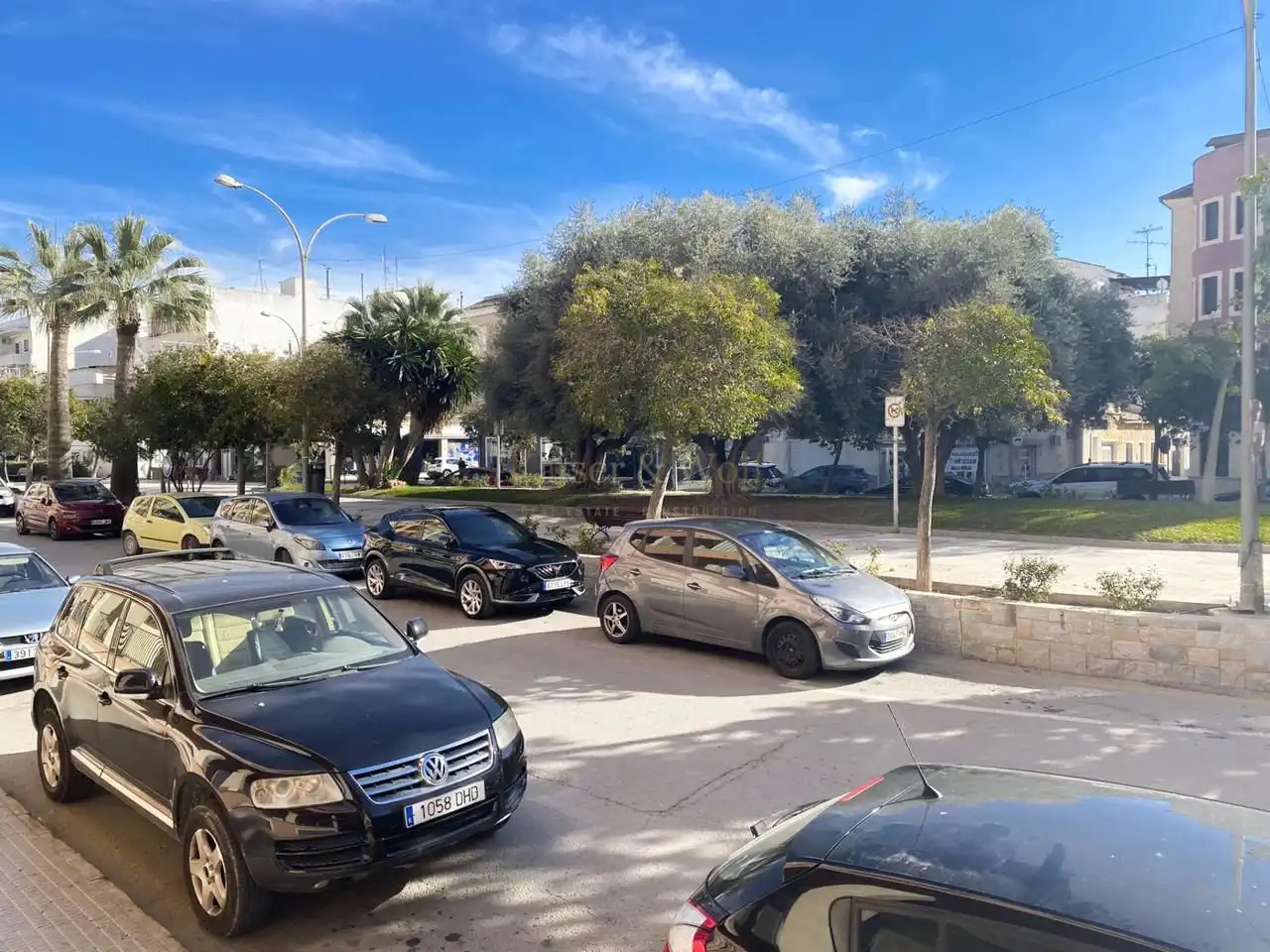 Aparcament de Local en venda en Dolores