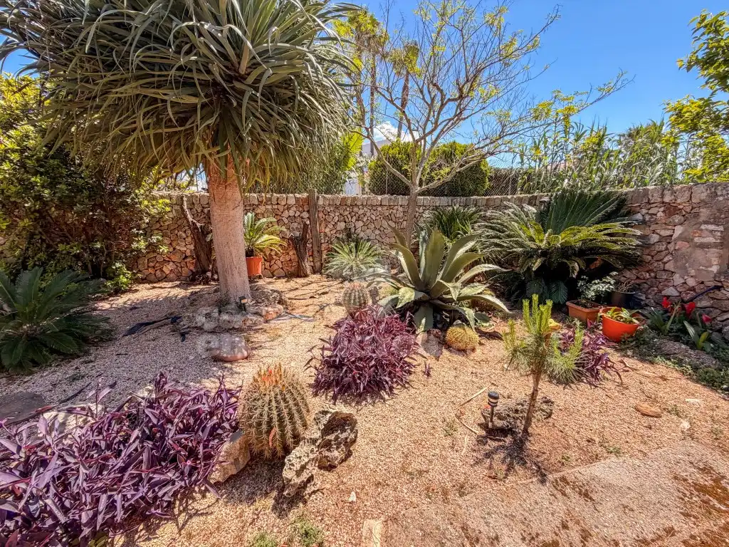 Jardí de Finca rústica en venda en Ciutadella de Menorca amb Aire condicionat i Terrassa
