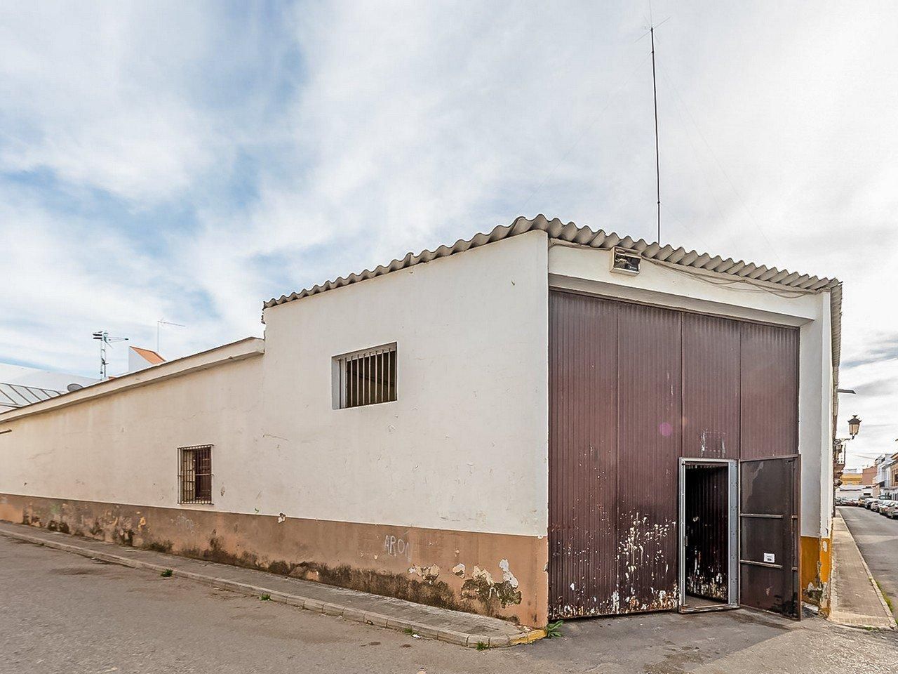 Vista exterior de Local en venda en Puerto Serrano