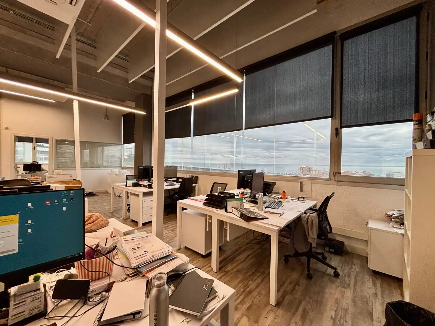 Oficina de lloguer en Badalona amb Aire condicionat, Calefacció i Internet