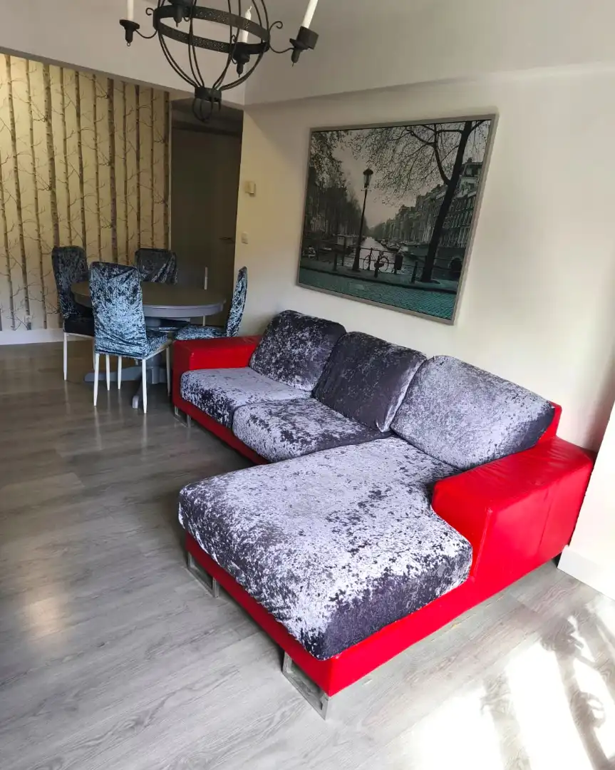 Sala de estar de Piso en venta en Valle de Trápaga-Trapagaran con Calefacción, Amueblado y Balcón