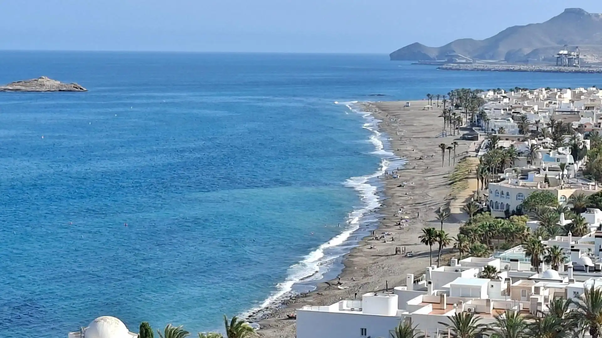 Vista exterior de Apartamento en venta en Carboneras con Jardín privado, Terraza y Alarma