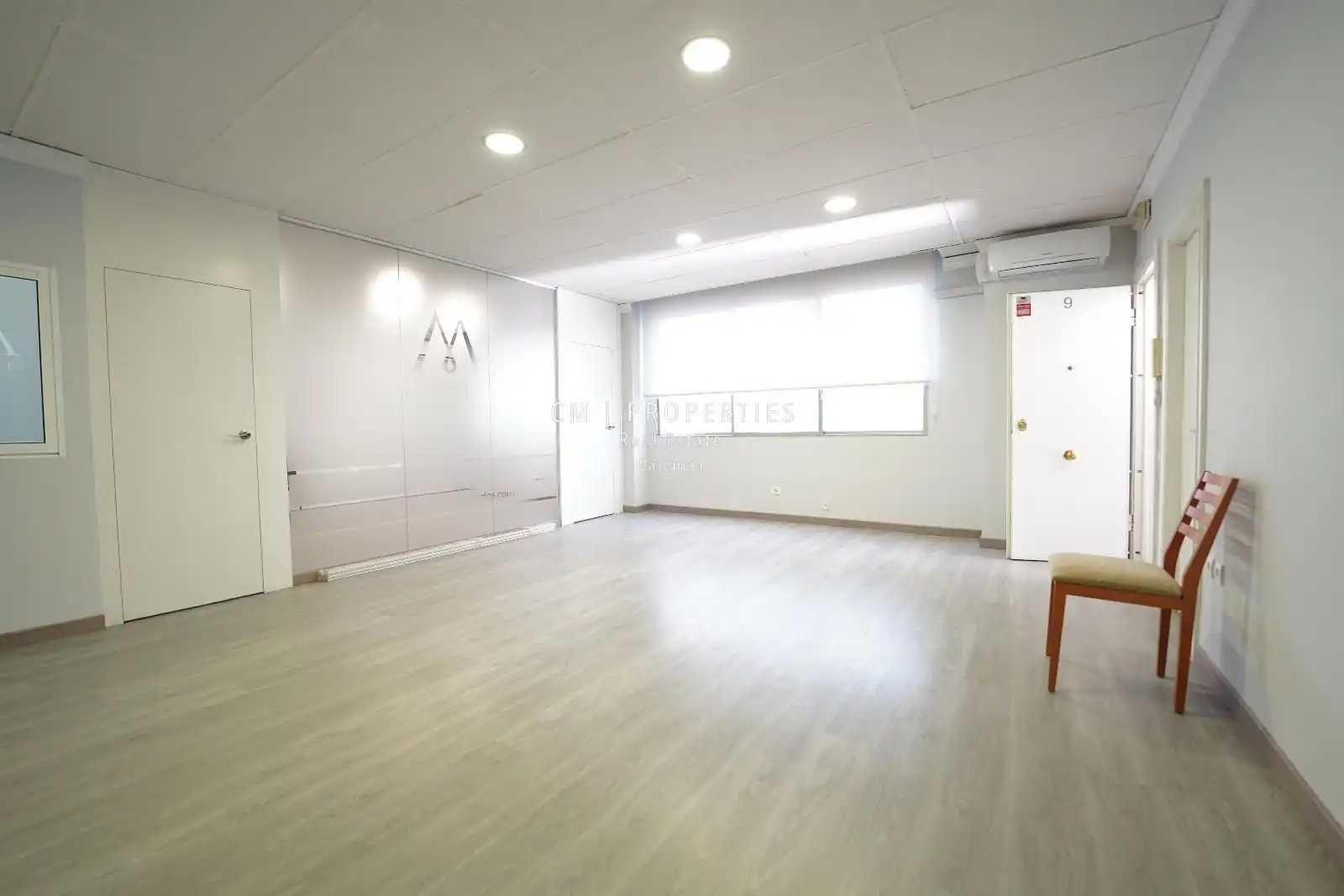 Büro zur Miete in Valencia mit Klimaanlage und Heizung