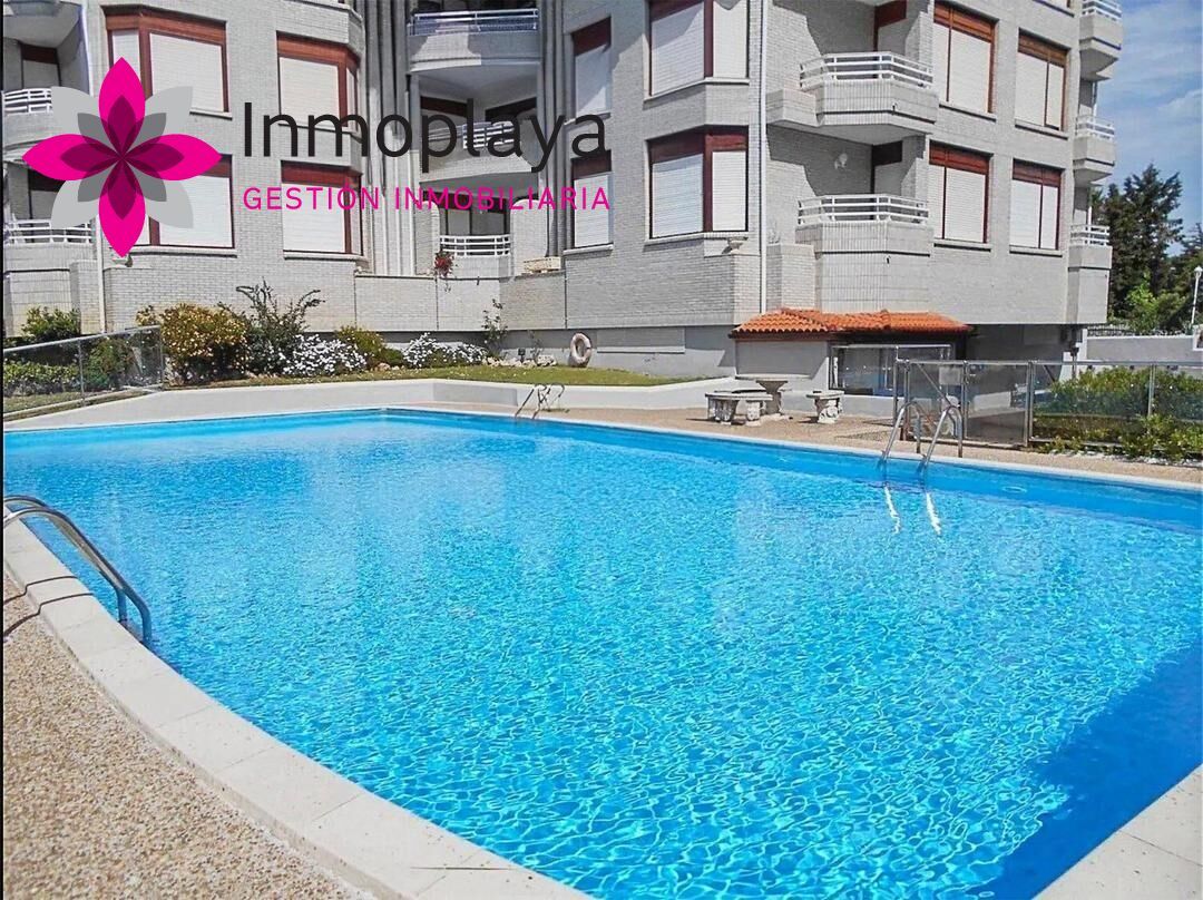 Piscina de Àtic en venda en Noja amb Terrassa i Piscina comunitària