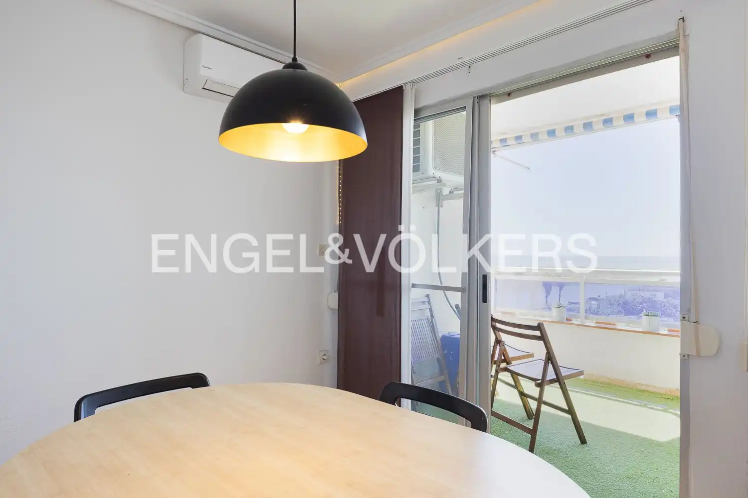 Esszimmer von Wohnung zum Verkauf in Valencia mit Klimaanlage, Heizung und Balkon