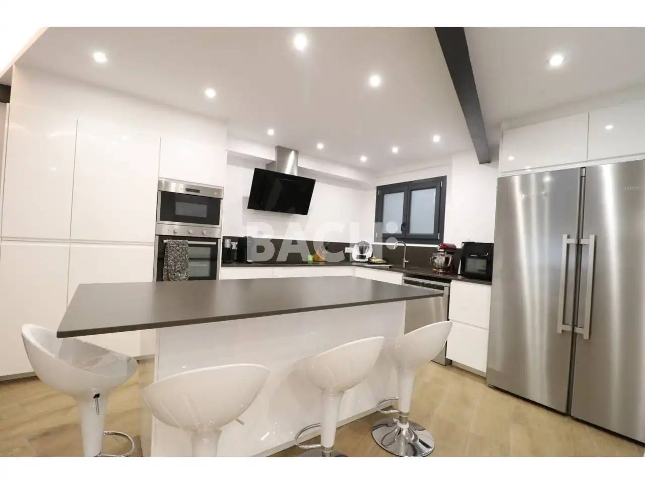 Cocina de Piso en venta en Vic con Calefacción y Balcón