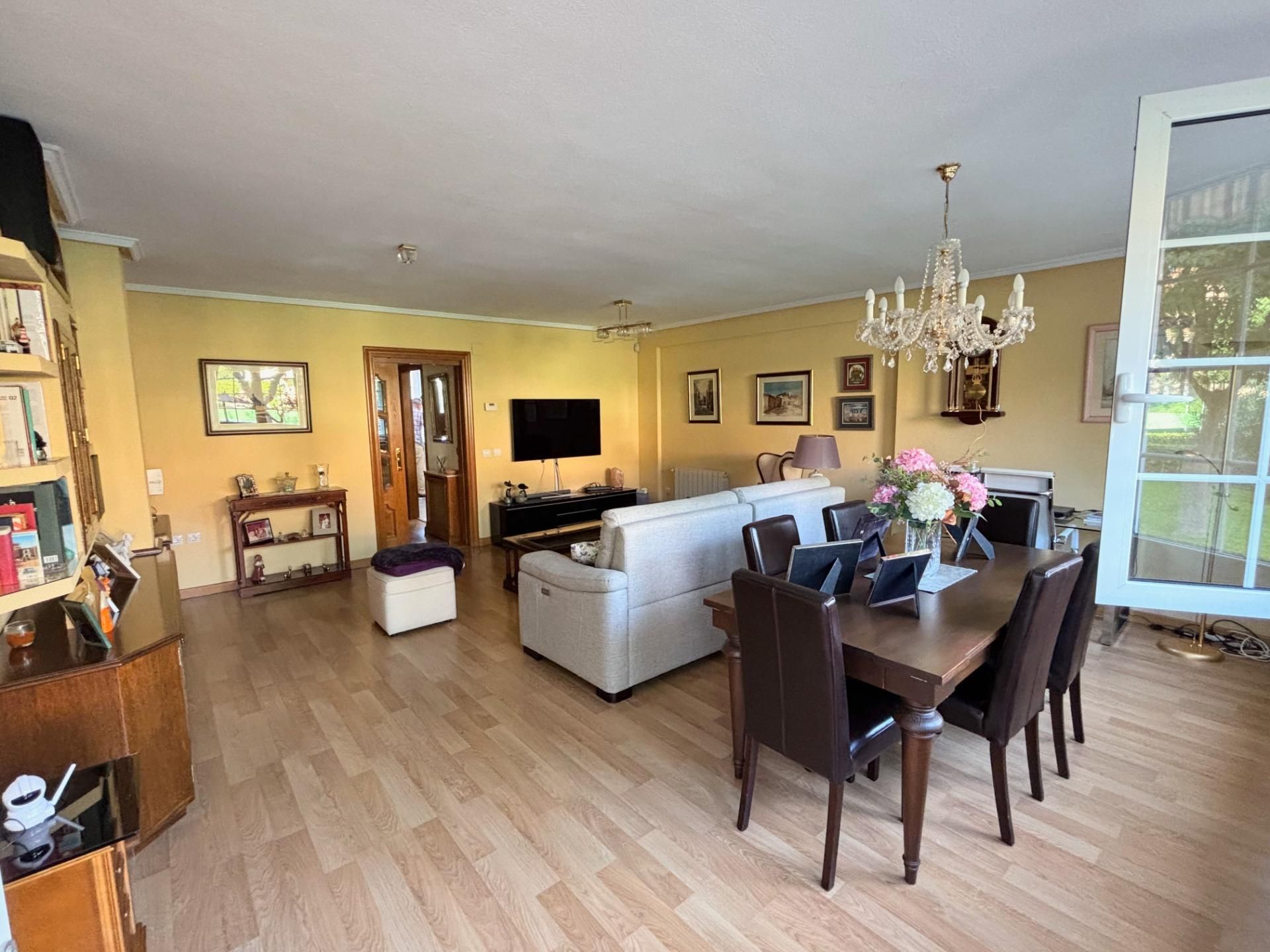 Casa adosada en venda a  DR MARAÑON, 10, Barrio de San Blas