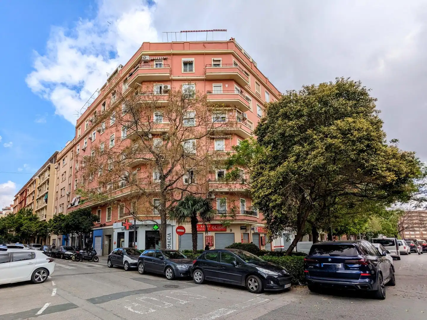 Vista exterior de Pis de lloguer en Valencia amb Aire condicionat, Moblat i Balcó