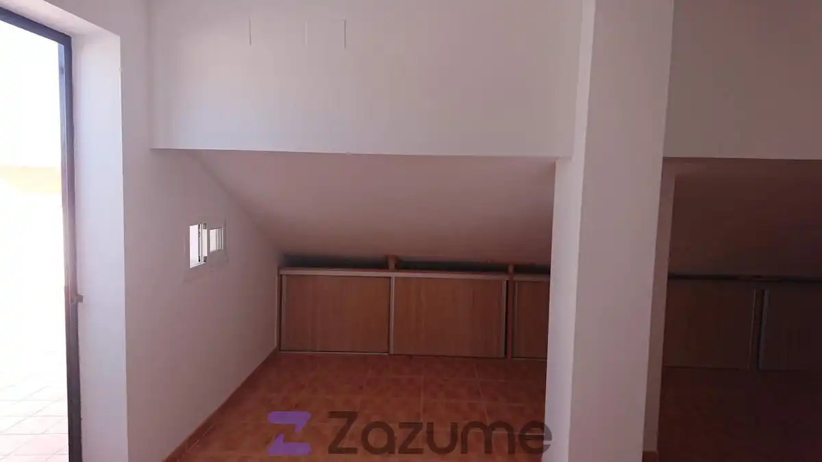 Habitación de Dúplex de alquiler en Dos Hermanas con Aire acondicionado, Calefacción y Terraza