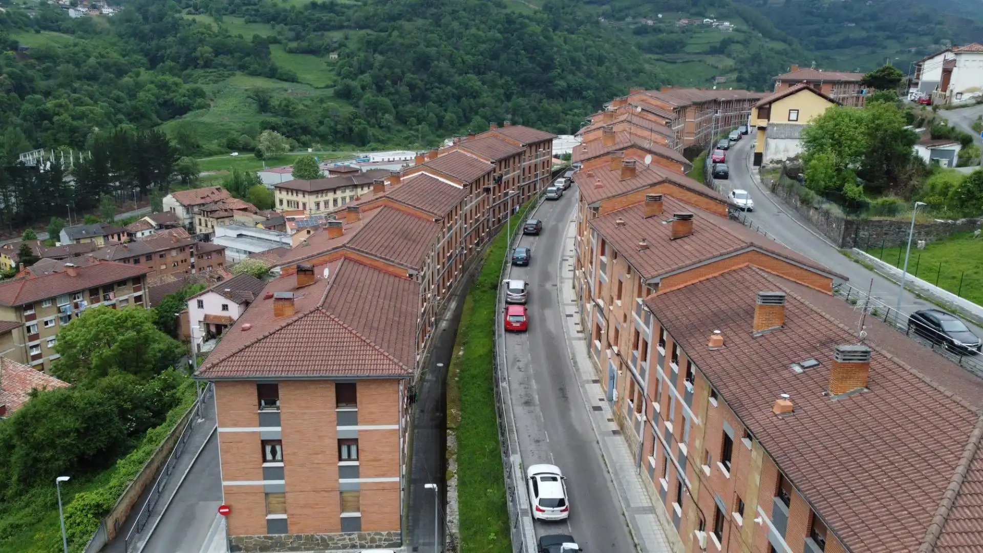 Vista exterior de Piso en venta en Aller
