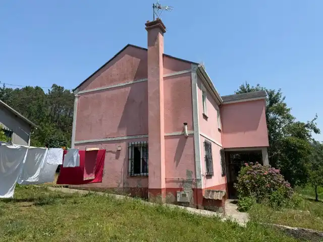 Außenansicht von Country house zum Verkauf in Trabada mit Heizung, Privatgarten und Terrasse