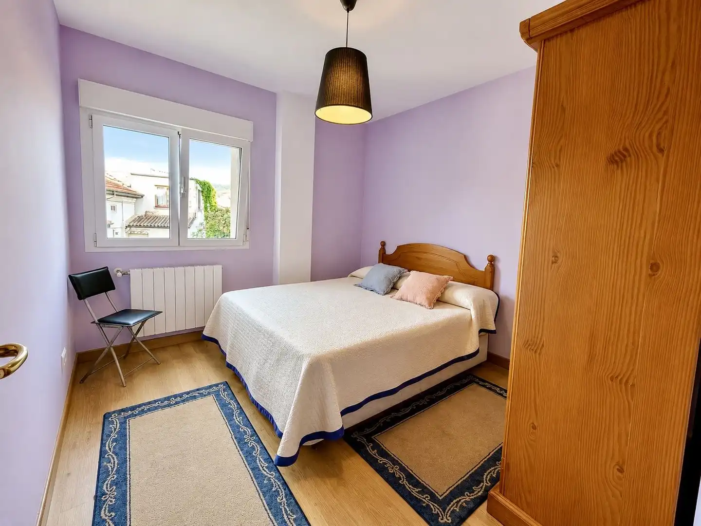 Habitación de Piso en venta en Colindres con Calefacción, Amueblado y Balcón