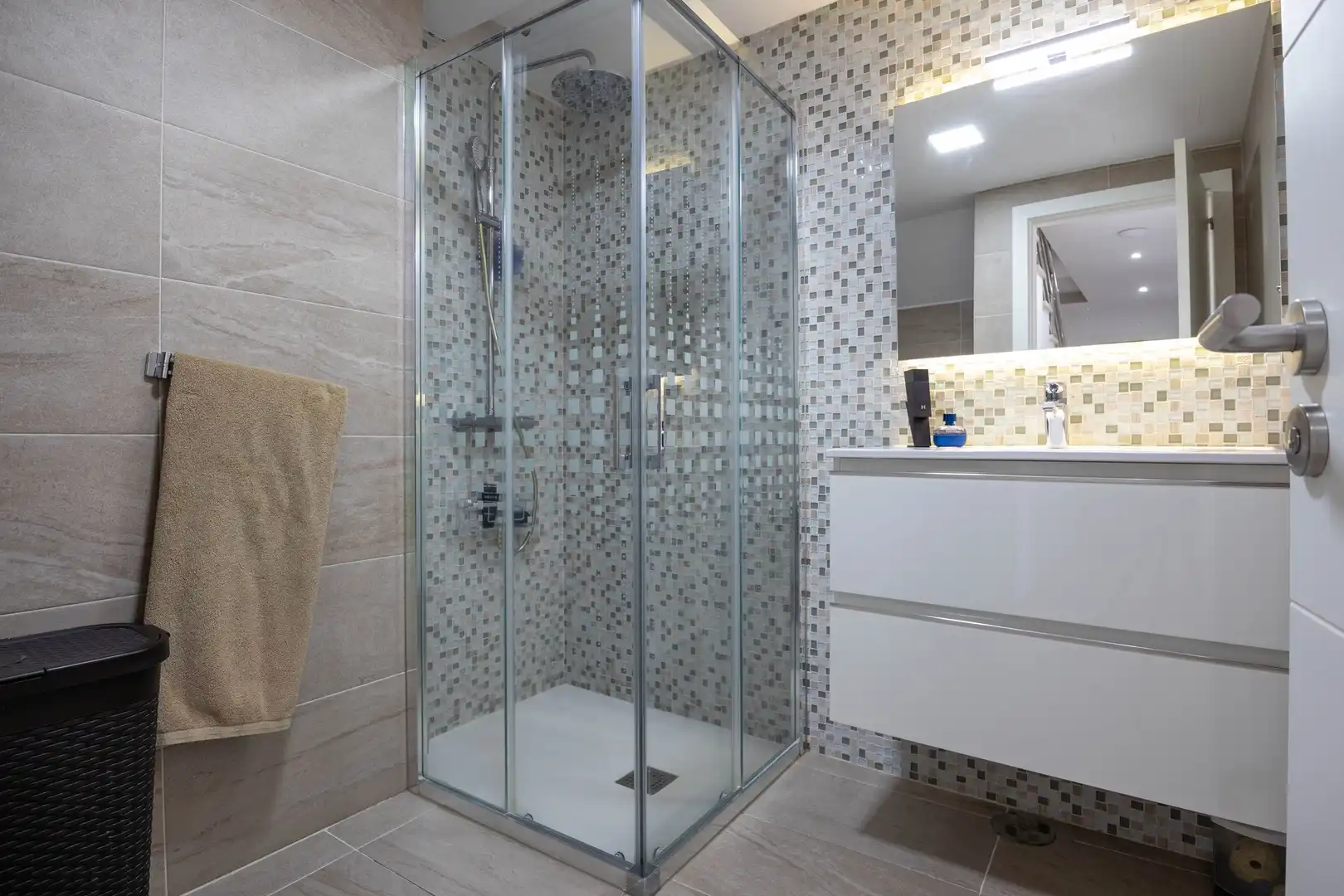 Bathroom of Houses for sale in La Orotava  with Terrace and Storage room