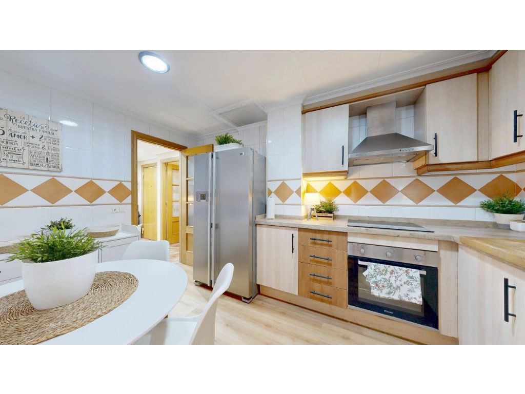 Kitchen of Planta baja for sale in Aldaia
