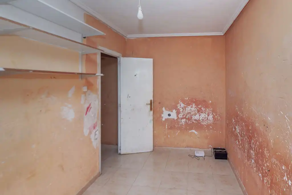 Piso en venta en C/ San Antonio, La Constitución - Canaleta