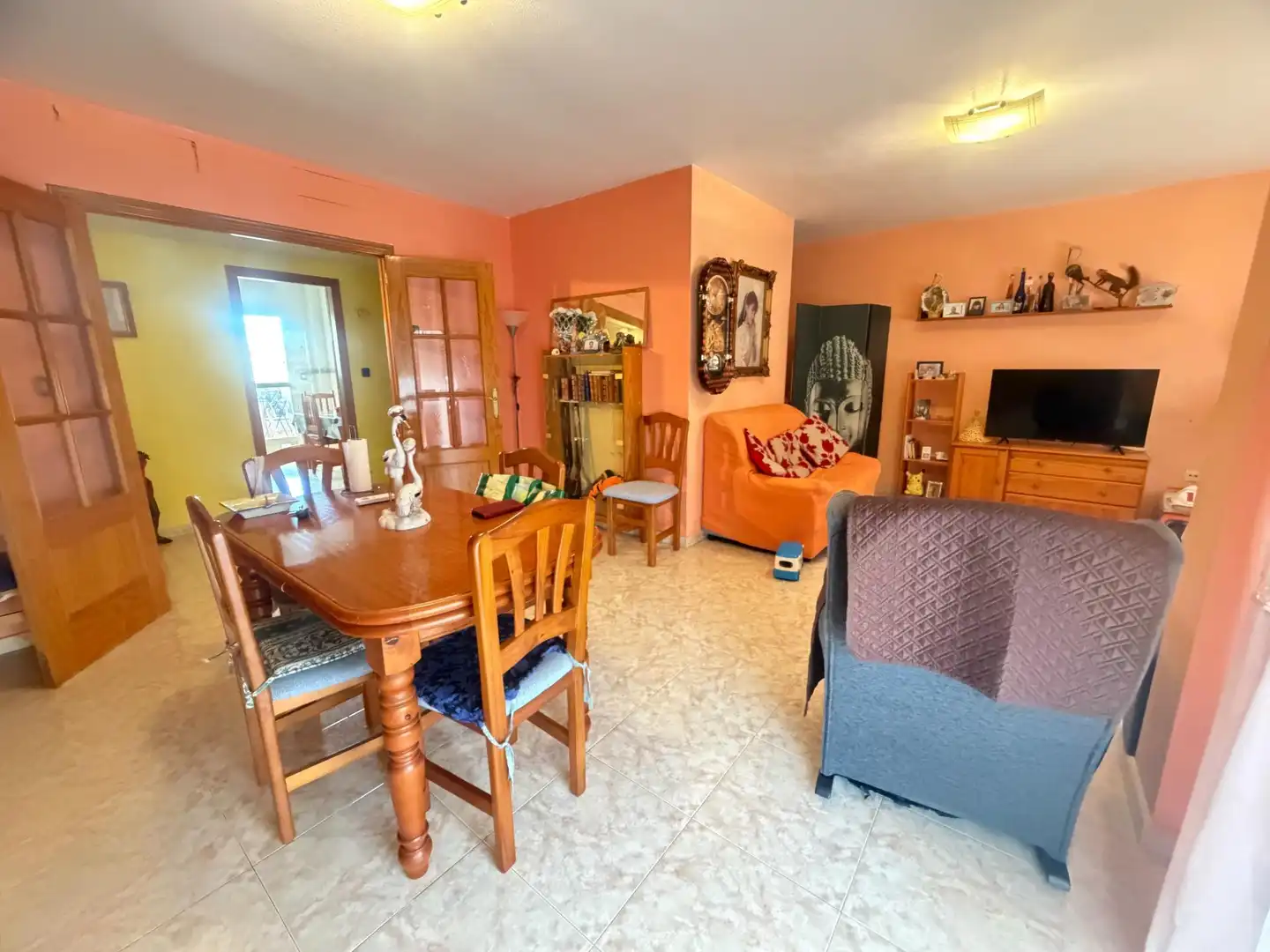Living room of Flat for sale in Águilas  with Air Conditioner, Terrace and Furnished