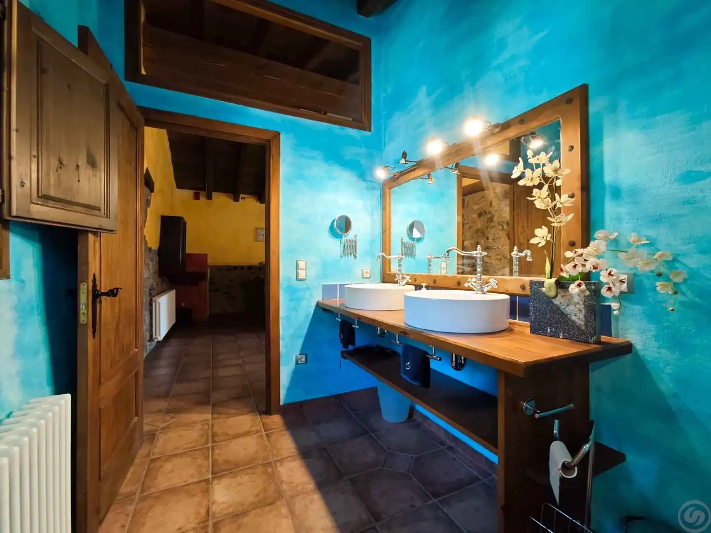 Bathroom of Houses for sale in La Vall de Bianya  with Heating, Terrace and Storage room