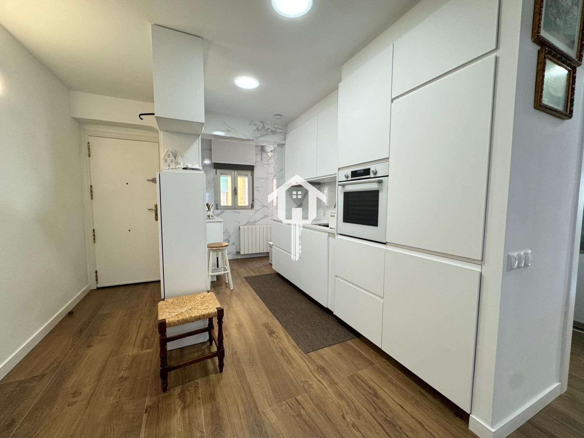 Kitchen of Flat for sale in Alicante / Alacant  with Air Conditioner, Furnished and Balcony