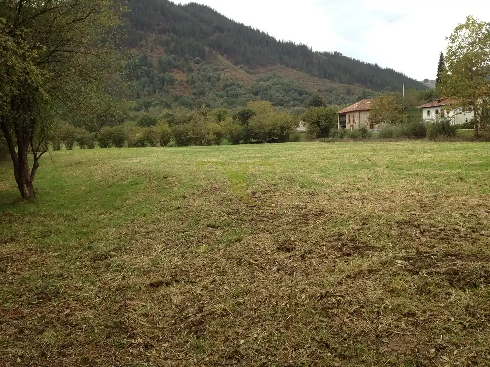 Wohnbaugrundstück zum Verkauf in La Granda