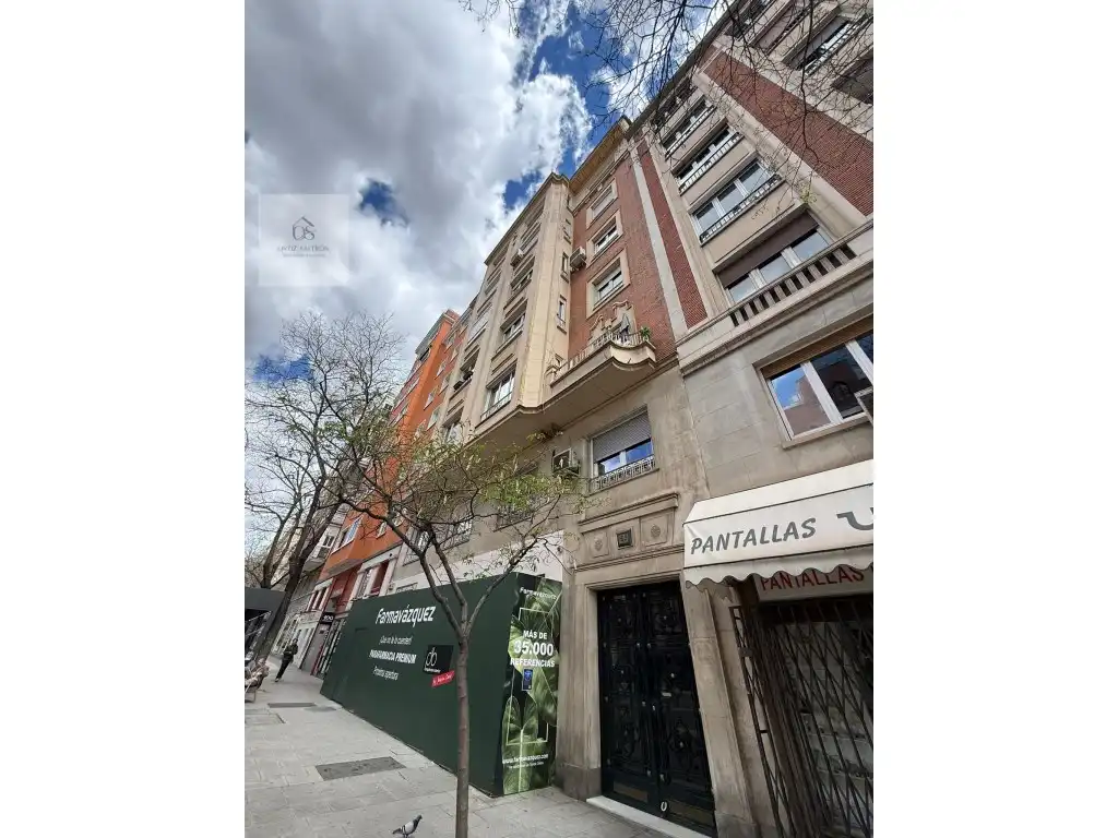 Vista exterior de Piso en venta en Madrid con Aire acondicionado