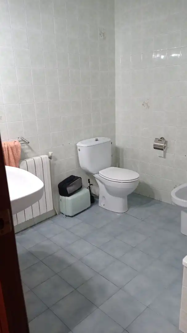 Bany de Pis en venda en Foz amb Calefacció, Moblat i Balcó