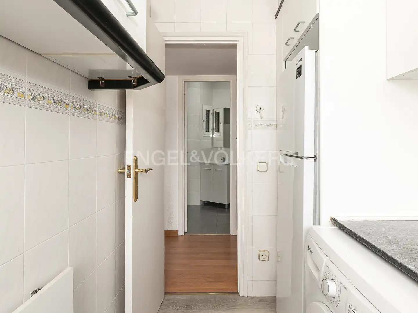 Kitchen of Flat for rent in Barcelona  with Air Conditioner, Heating and Parquet flooring