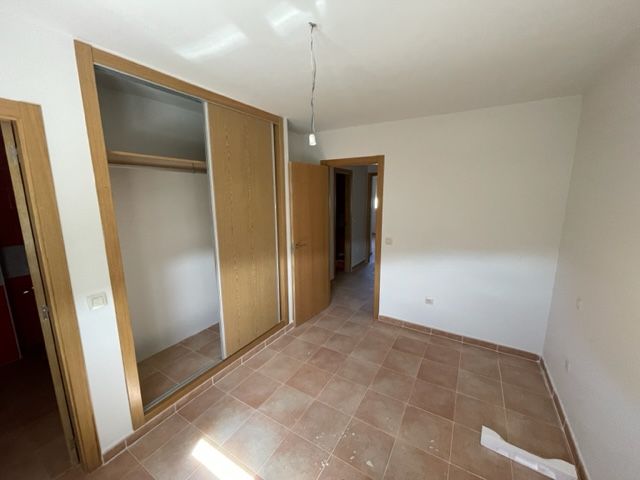 Flat for sale in Albalate de Zorita  with Private garden
