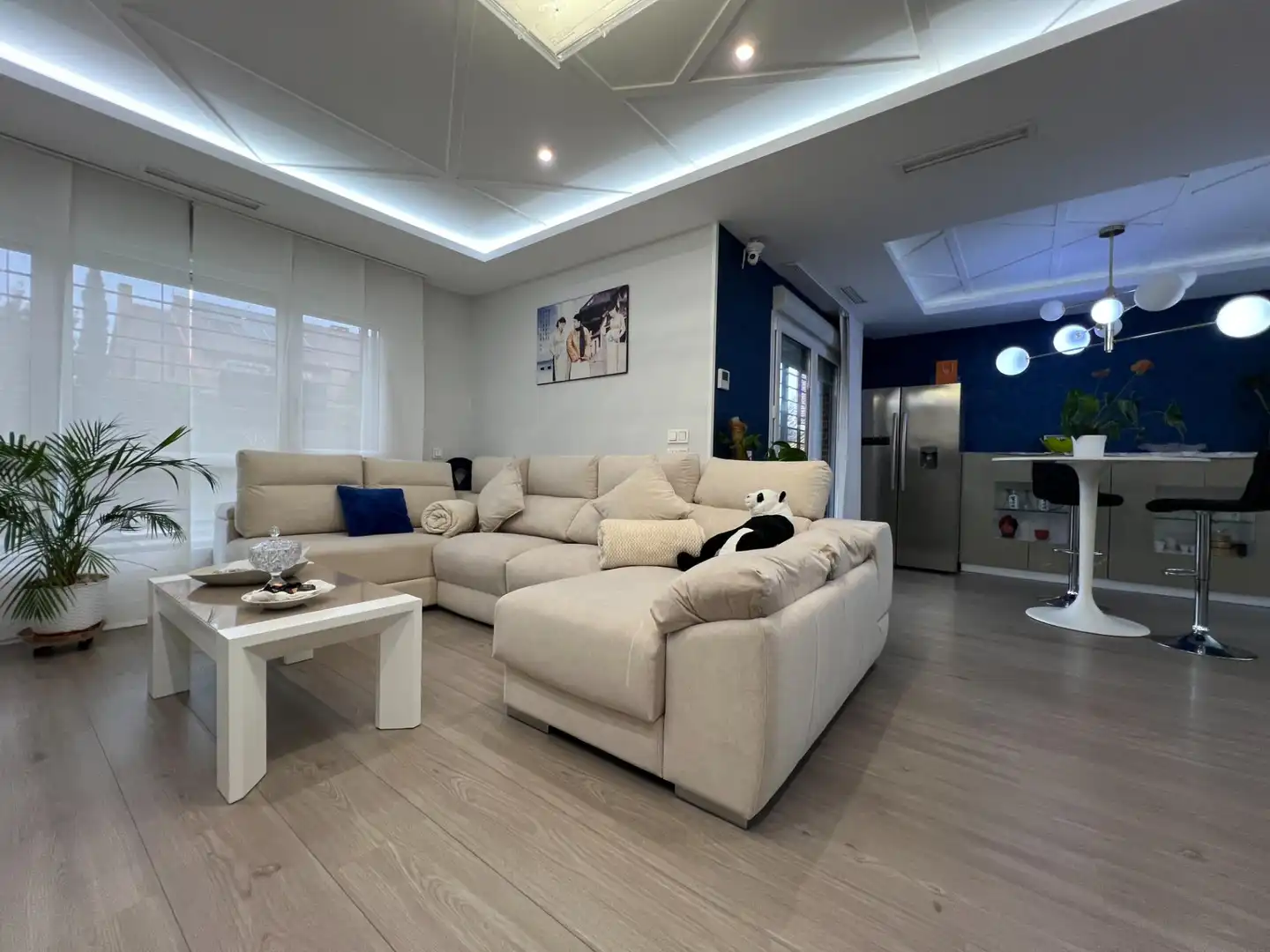 Sala d'estar de Casa o xalet en venda en Rivas-Vaciamadrid amb Aire condicionat, Calefacció i Jardí privat