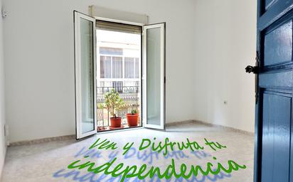 Exterior view of House or chalet for sale in  Almería Capital  with Terrace and Balcony