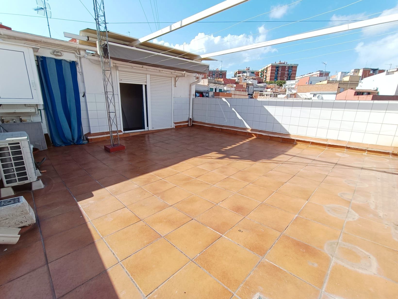 Terrassa de Casa o xalet en venda en Badalona amb Aire condicionat, Calefacció i Parquet