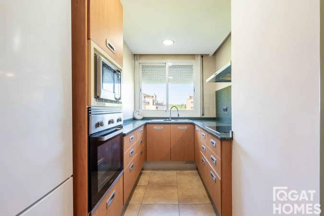Flat for rent in torrent de la bomba, Centre - Estació
