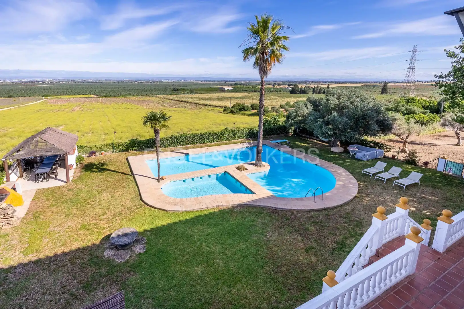 Jardí de Finca rústica en venda en Alcalá de Guadaira amb Calefacció, Jardí privat i Terrassa