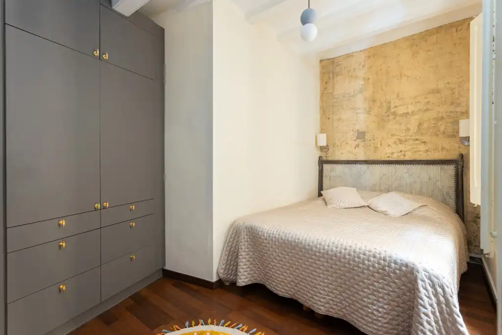Schlafzimmer von Wohnungen zum Verkauf in Barcelona mit Heizung, Abstellraum und Balkon