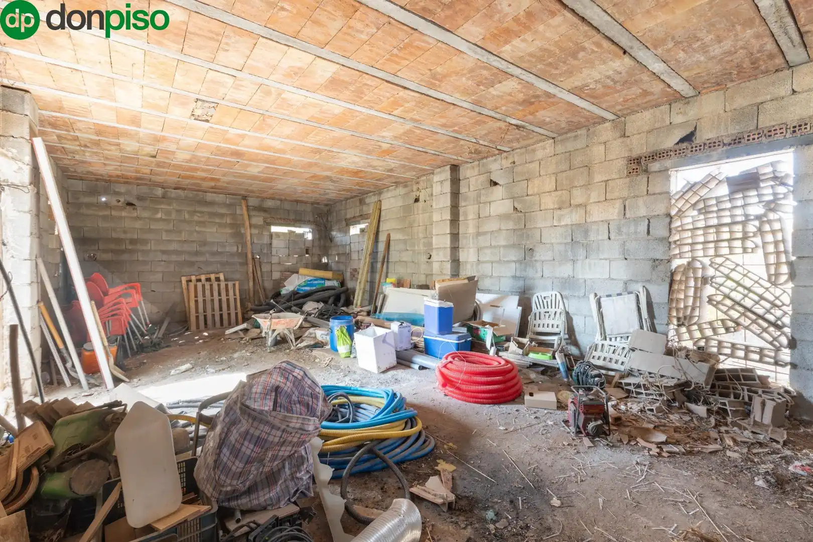 Country homes for sale in Avenida Avenida de Secanillo, Peligros