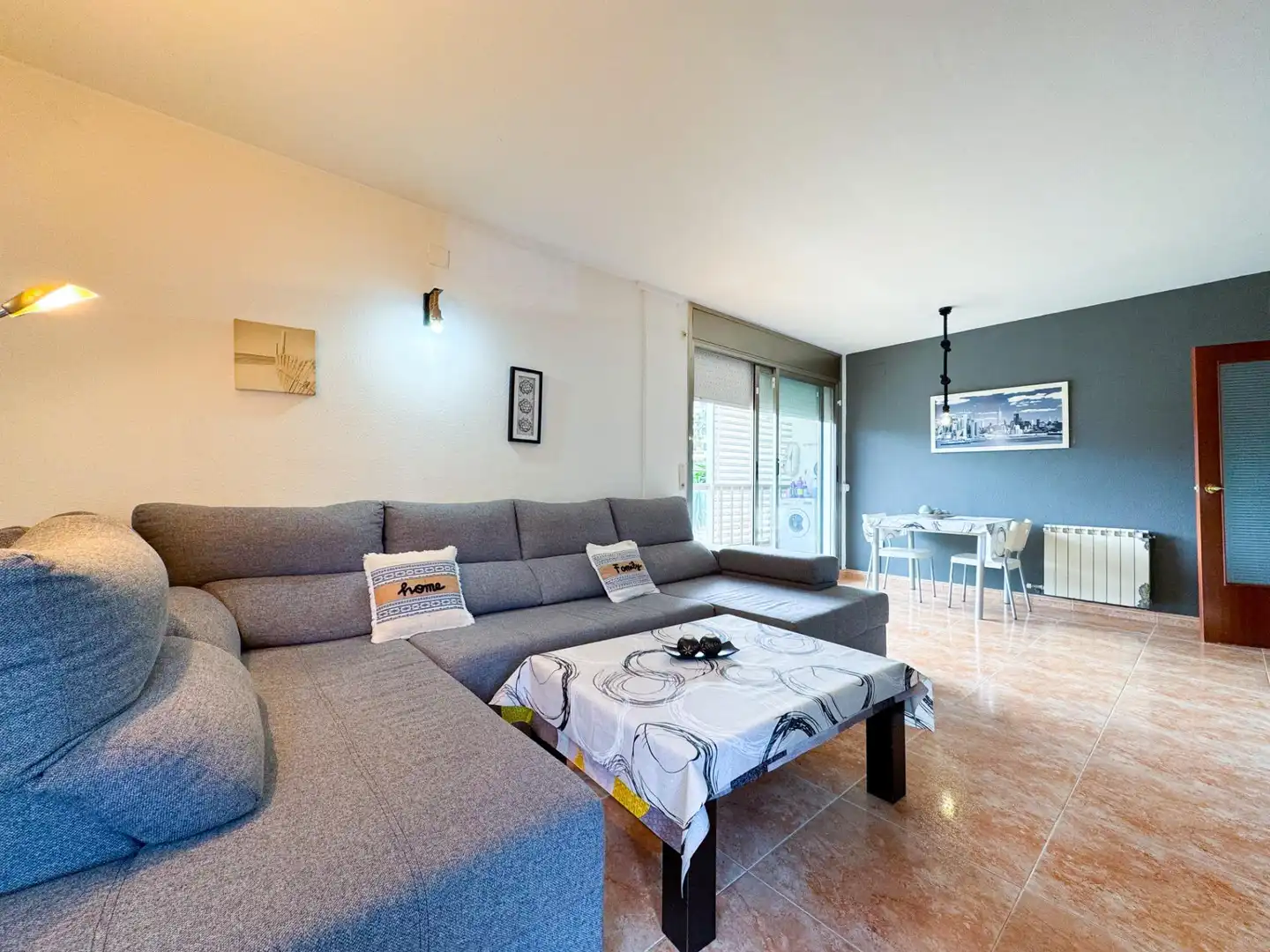 Living room of Flat for sale in Salou  with Heating, Private garden and Terrace