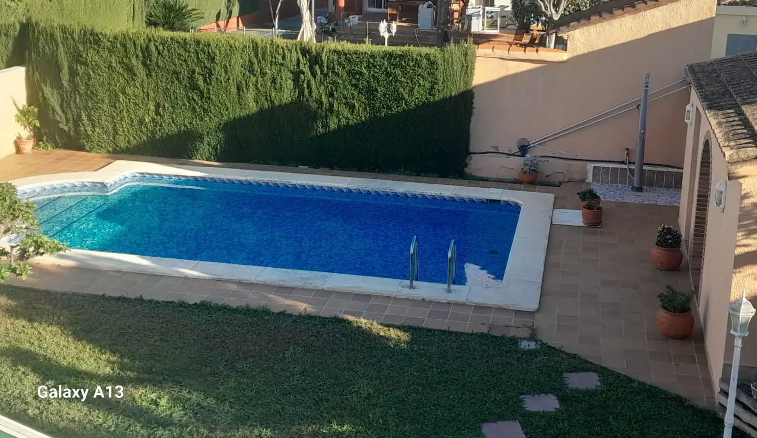 Piscina de Casa o xalet en venda en Riba-roja de Túria amb Aire condicionat, Calefacció i Jardí privat
