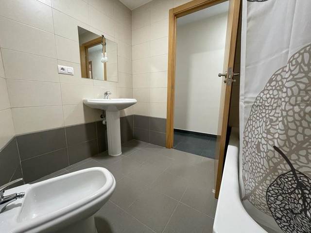 Piso en Alquiler en Calle Gerundio en Tudela de Duero