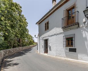 Exterior view of House or chalet for sale in  Granada Capital  with Heating, Terrace and Balcony