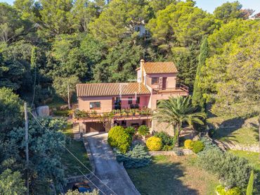 Villa con giardino in vendita a Begur pueblo